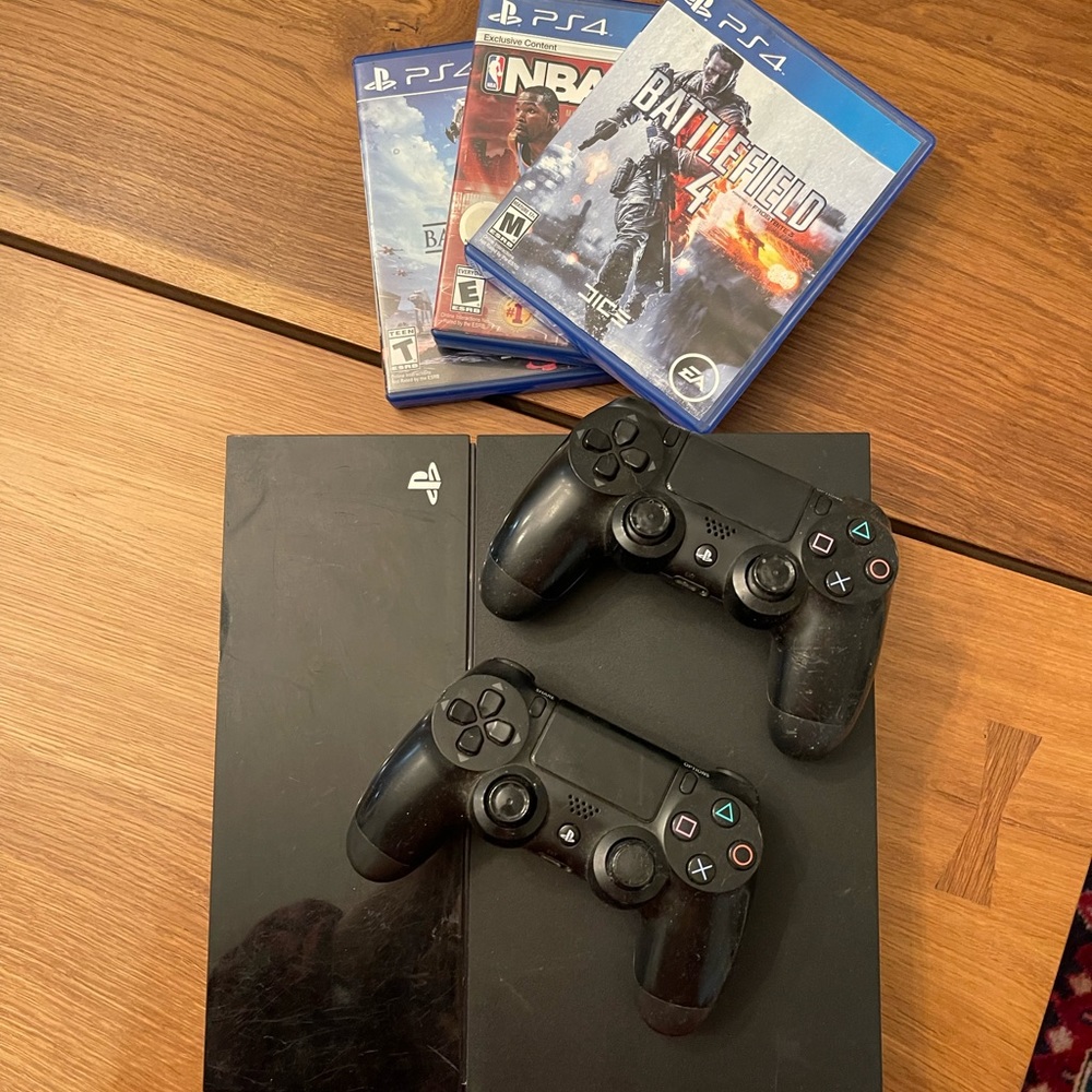 PS4